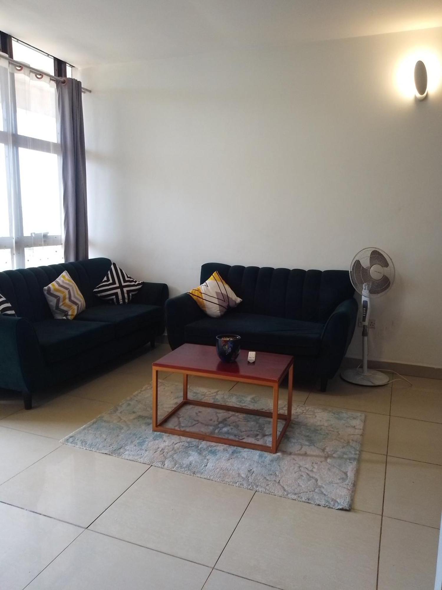 Eika Suites At Acacia كامبالا المظهر الخارجي الصورة